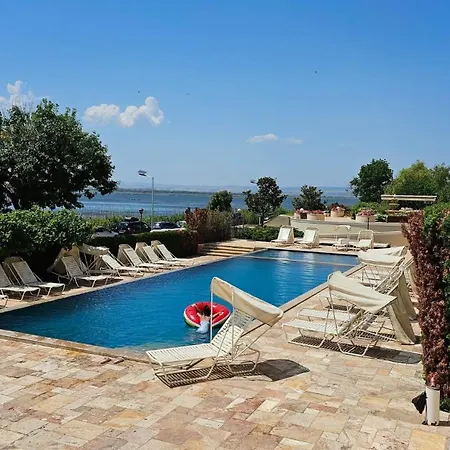 Apartmán Cosher - Gardenia Palace 11 *