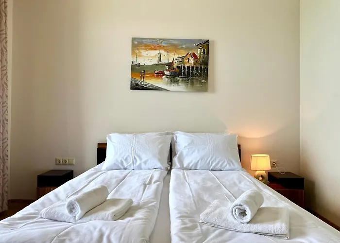 Apartman Cosher - Gardenia Palace 11 Free Parking