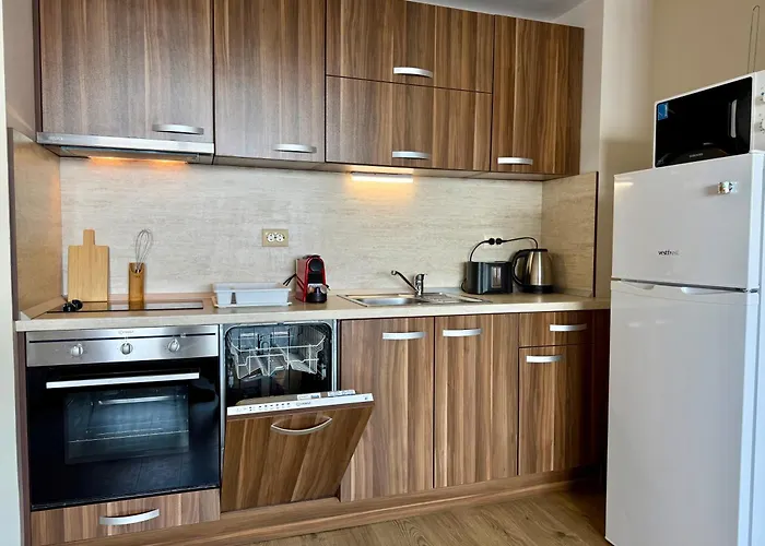 Cosher - Gardenia Palace 11 Free Parking Apartman *